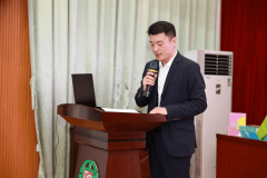 <b>任传授掌管闭幕式</b>